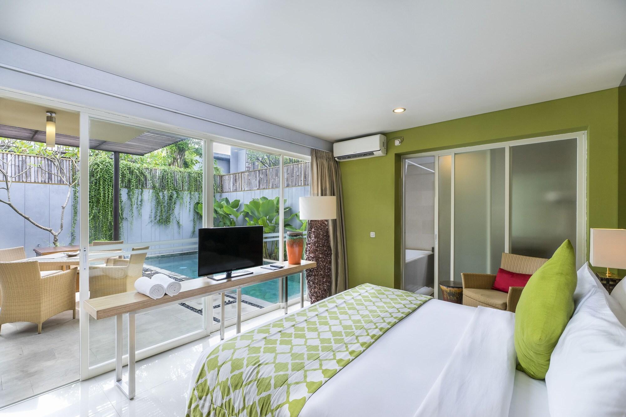Garden Bay View Villa Nusa Dua  Exteriör bild