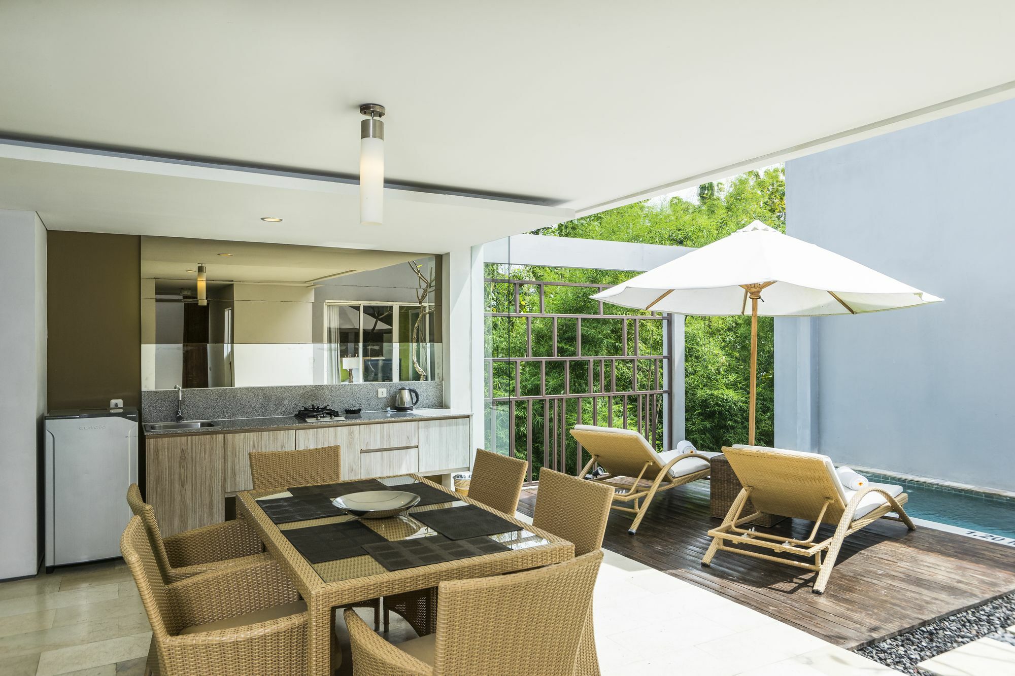 Garden Bay View Villa Nusa Dua  Exteriör bild