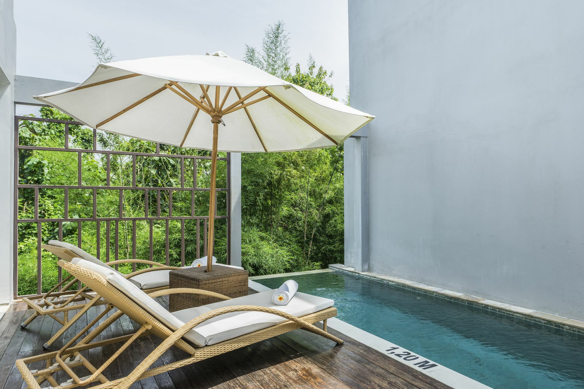 Garden Bay View Villa Nusa Dua  Exteriör bild